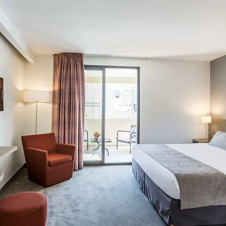 Western Linko Hotel 4*